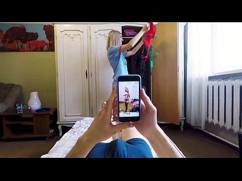 ❤️ 繼妹在媽媽回家之前讓她的兄弟射精 ️❌ 蕩婦 在我們 ❌️❤