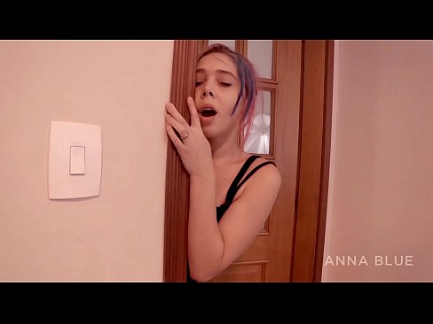 ❤️ 我回到了我的兄弟身上。我和他的女朋友發生了性關係。女同性戀的回報。 ️❌ 蕩婦 在我們 ❌️❤